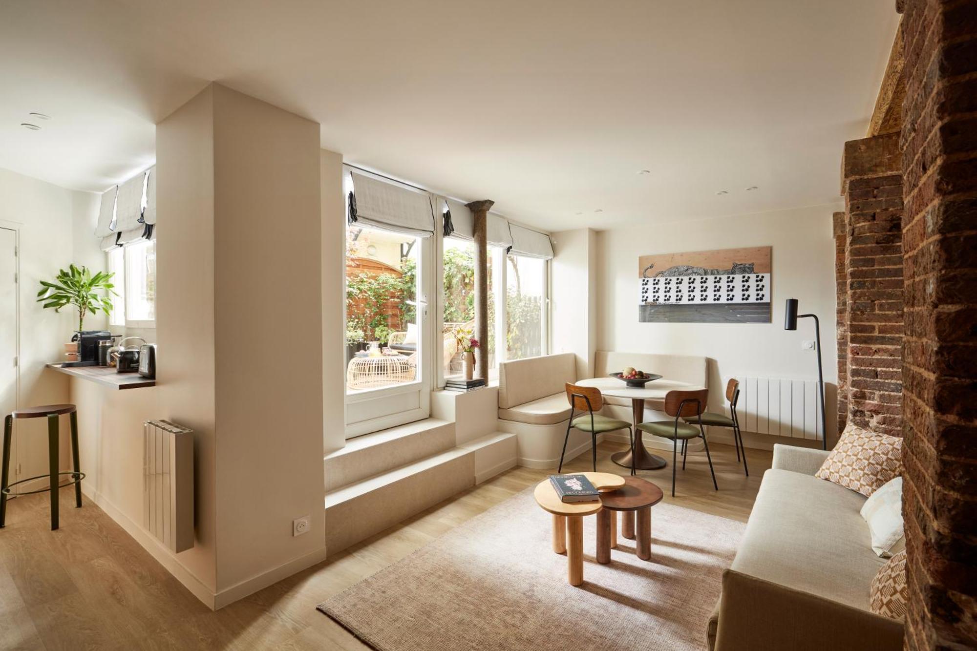Stylish 2Br & 2Ba With Private Terrace Apartamento Paris Exterior foto